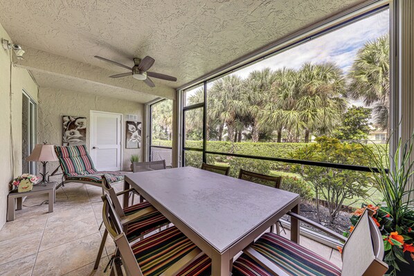 Pompano Beach Vacation Rental | 2BR | 2BA | Half Step to Enter | 1,112 Sq Ft