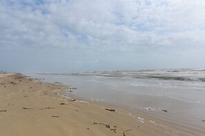Walk to Beach/Ocean