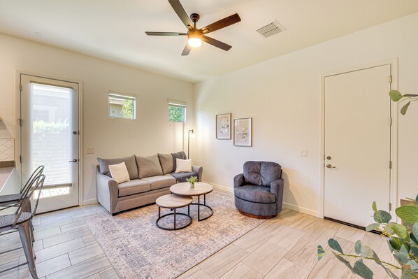 Chandler Vacation Rental | 1BR | 1BA | 900 Sq Ft | Step-Free Access