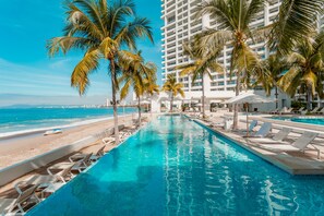 Condo - Image 1