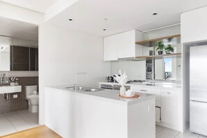 An equipped kitchen.