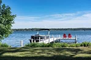 Lakehouse Pier