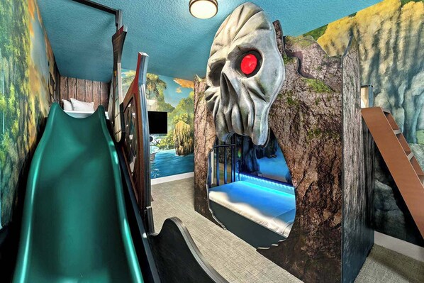 Pirate Island *Theme Room 1* on Second Floor
