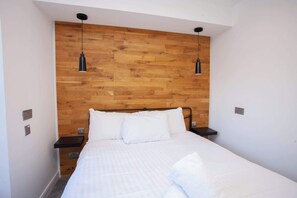 Wake up and open the curtains to Glasgow's West End from this lovely bright bedroom!