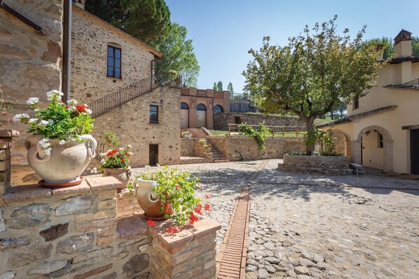 Extérieur maison de vacances [été]
