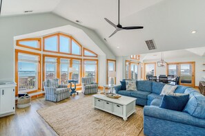Top Level Living Area