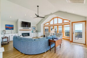 Top Level Living Area