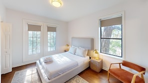 110 30th Ave Bedroom