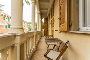 Autumn, Balcony / Terrace / Patio, Spring, Summer