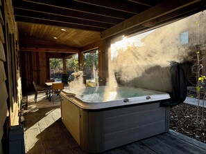 RELAX in your own private hot tub