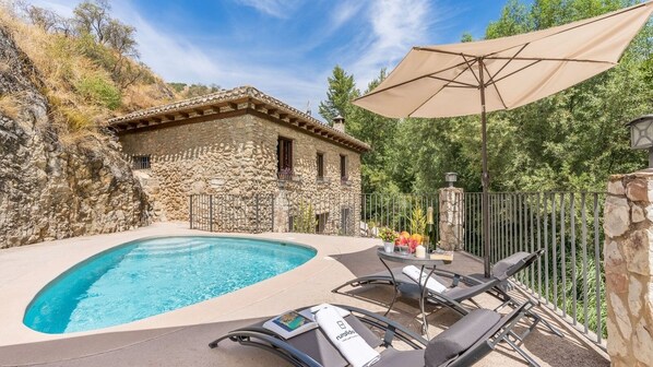 Casa Rural Cortijo Pesquera Algarinejo by Ruralidays