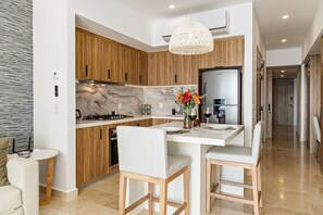 Fully functional kitchen