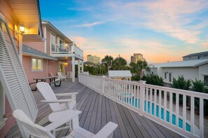 Sheer Bliss - Beautiful Gulf Pines Vacation Rental Beach House with Private Pool, Spa Tub, and Gulf Views in Miramar Beach, Florida - Five Star Properties Destin/30A