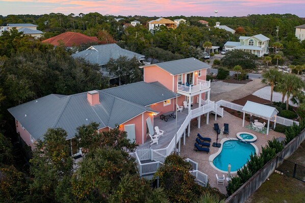 Sheer Bliss - Beautiful Gulf Pines Vacation Rental Beach House with Private Pool, Spa Tub, and Gulf Views in Miramar Beach, Florida - Five Star Properties Destin/30A