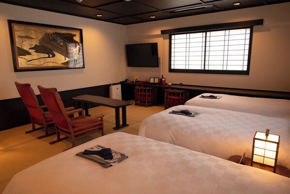 Higashiyama Guest Rooms
