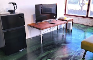 Interior / Living room 1F