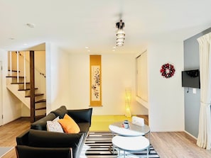 Living room 3