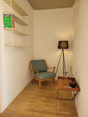 Bergblick, Wohnküche & Workation-Lesesessel