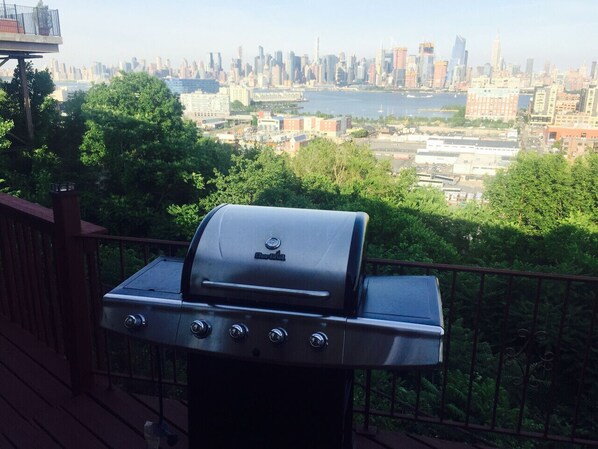 Grill area , Private desk