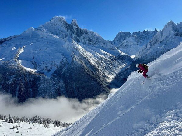 Snow and ski sports