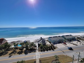 Emerald Shores - Private beach and snack bar pavilion