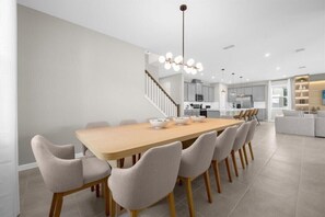 2368 Sea Rock Rose Trail (5).jpg