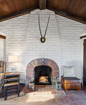 Preserved 1930's Adobe Cottage, inhabited for many years by a real cowboy 