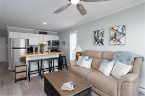 Seating and dining area