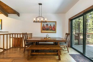 Dining Room: 6-person dining table, access to deck
