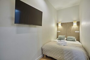 CHAMBRE 1