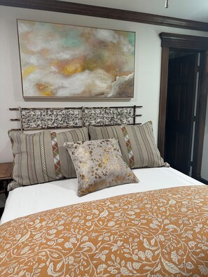 Queen bedroom four with private attached bath with tub