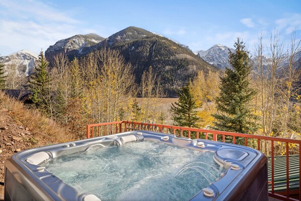 Bain à remous extérieur
