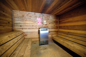 Moose Hollow Community Sauna