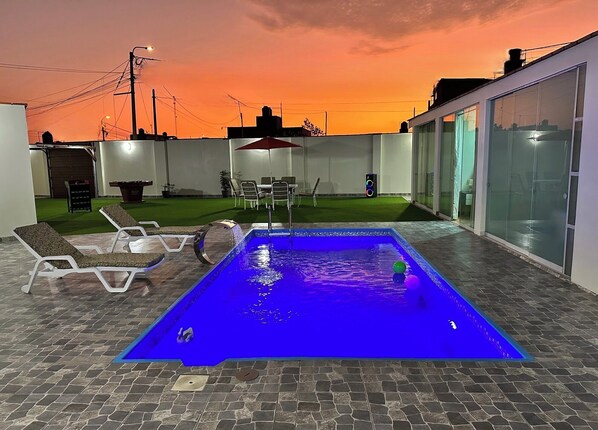 Pool