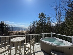 Deck off master bedroom