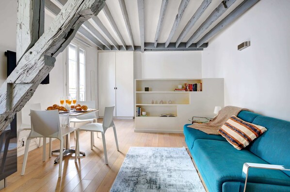 The open-plan living, kitchen and dining area