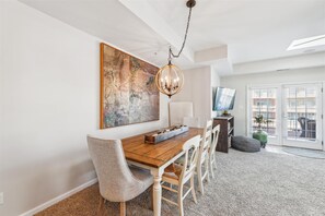 ,Dining Room,