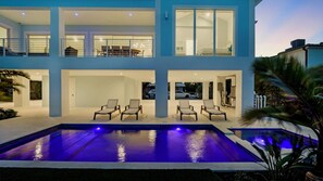 Enjoy the pool both day and night...