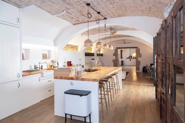 Can Boada Historic XVI century beach Villa near Barcelona 15 minutes walking to beach  Traditional Renewed - 1