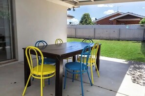 Outdoor dining