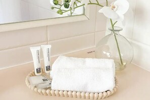 Bathroom amenities