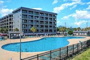 Main Pool at MBR