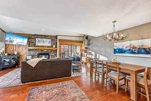 Open concept living/dining area.