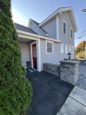 Entry way into Crosswinds.