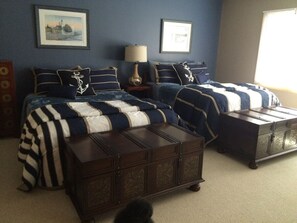 Charming and Delightful Bedroom with Adjoining Queen and Full Sized Beds