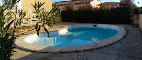 Holiday Home Swimming Pool
