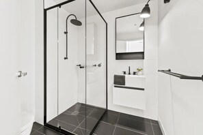 A warm & cozy bathroom.