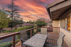 Welcome to Canyon Mesa Getaway!