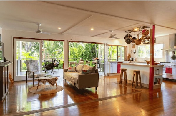 Living Room & Kitchen