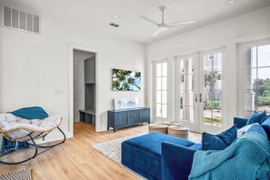 Living Room, 1st Floor